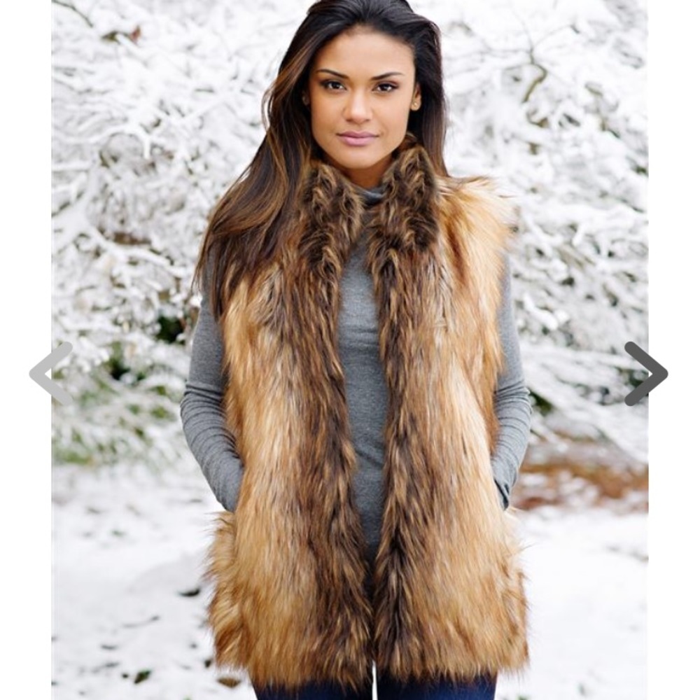🐻Rachel Zoe Faux Fur Vest🐻